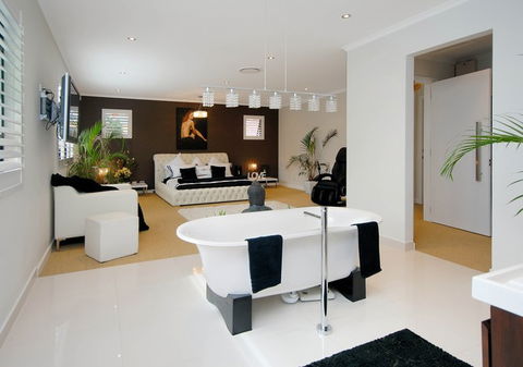 Nautilus Design & Construction Group - Builders Sunshine Coast 0