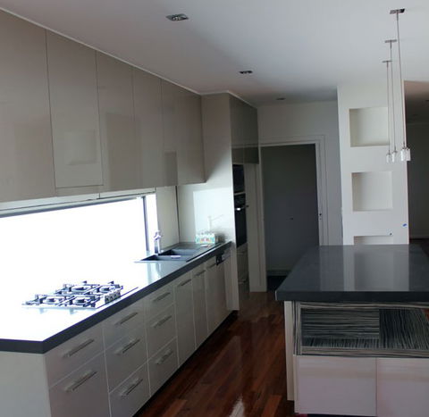 J&KS Builders - Builders Sunshine Coast 0