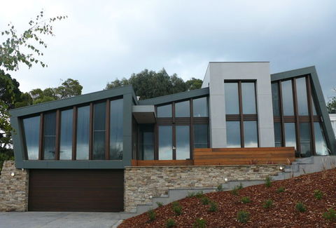 Lowther Builders Pty Ltd - Builders Sunshine Coast 0