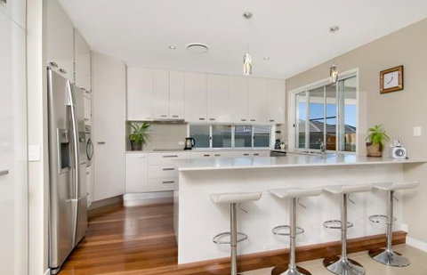 Glover Building Group - Builders Sunshine Coast 0