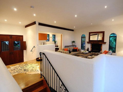 Versatile Contractors Pty Ltd - Builders Sunshine Coast 0